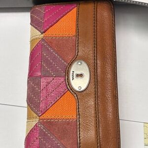 Fossil Pink and Orange Leather Wallet
